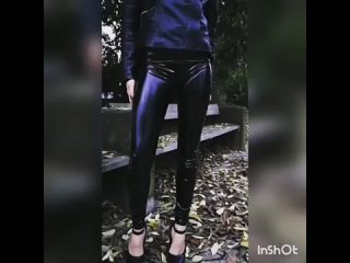 girl in well-stretched leather leggings